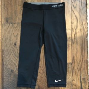Nike Pro Capri Activewear